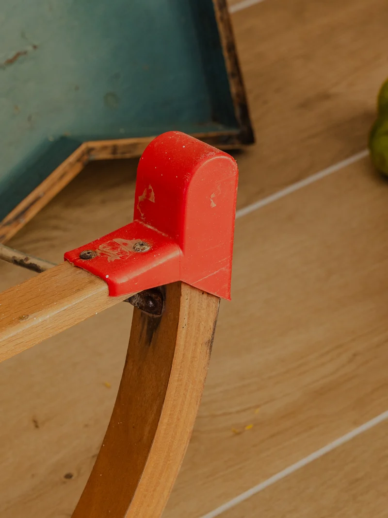 Alix, la luge en bois N°1060