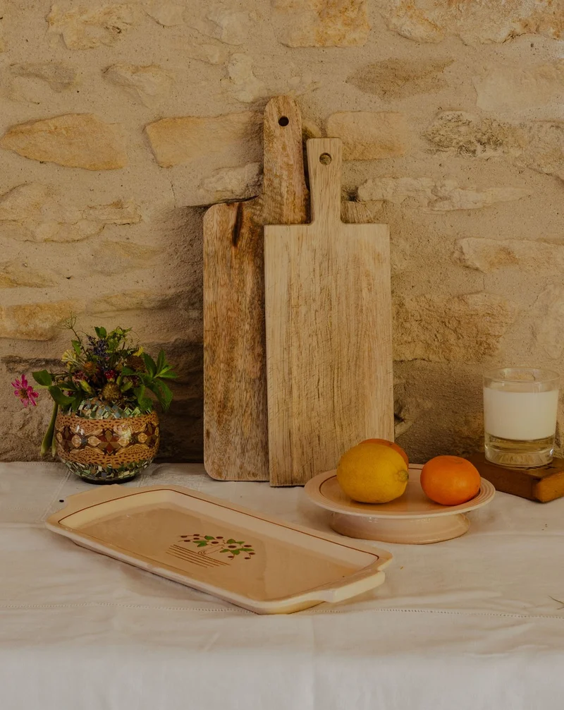 Nestor, le lot de plats en faïence N°673