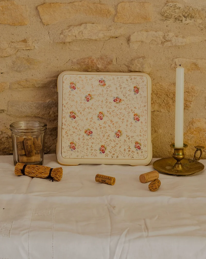 Nestor, le dessous de plat en porcelaine N°680