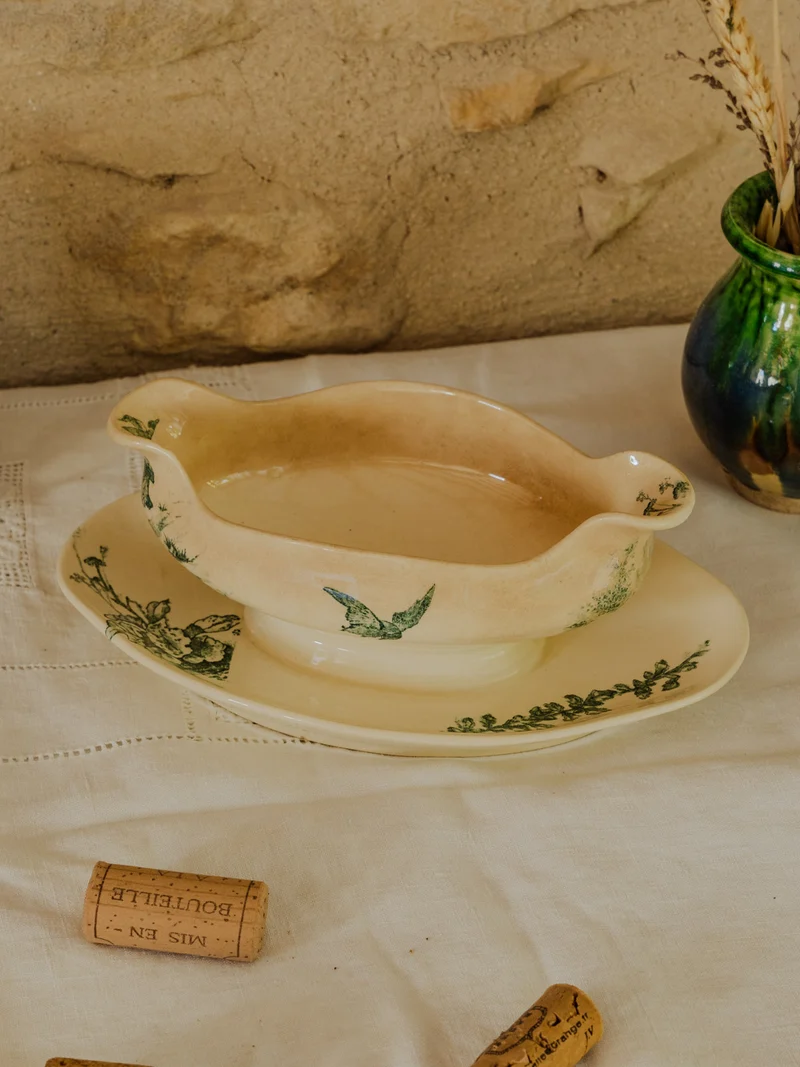 Nestor, la saucière en faïence et porcelaine N°651
