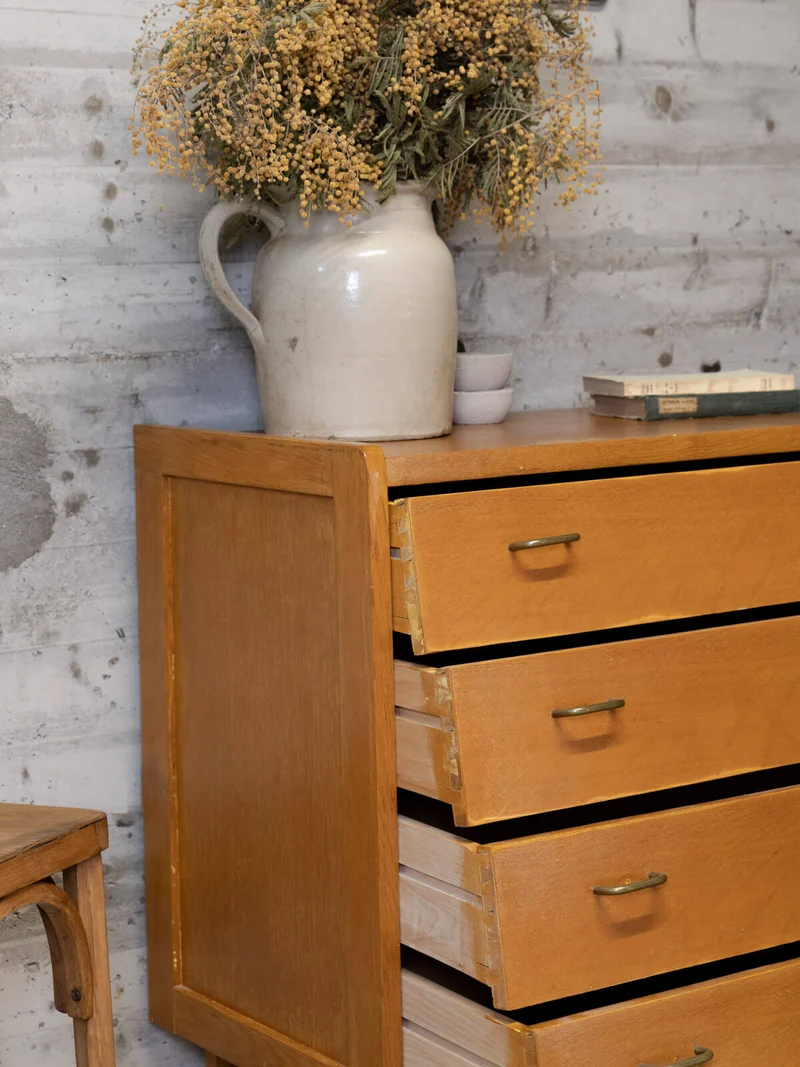 Olga, la commode scandinave en bois N°662