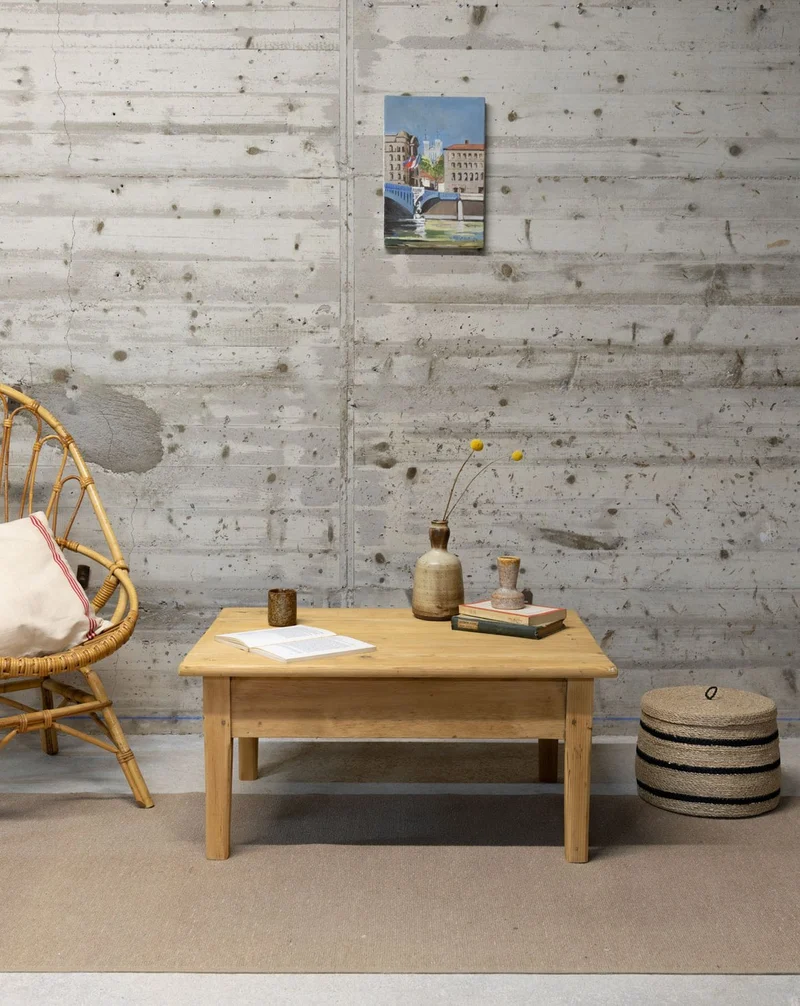 Léonie, la petite table basse en bois N°991
