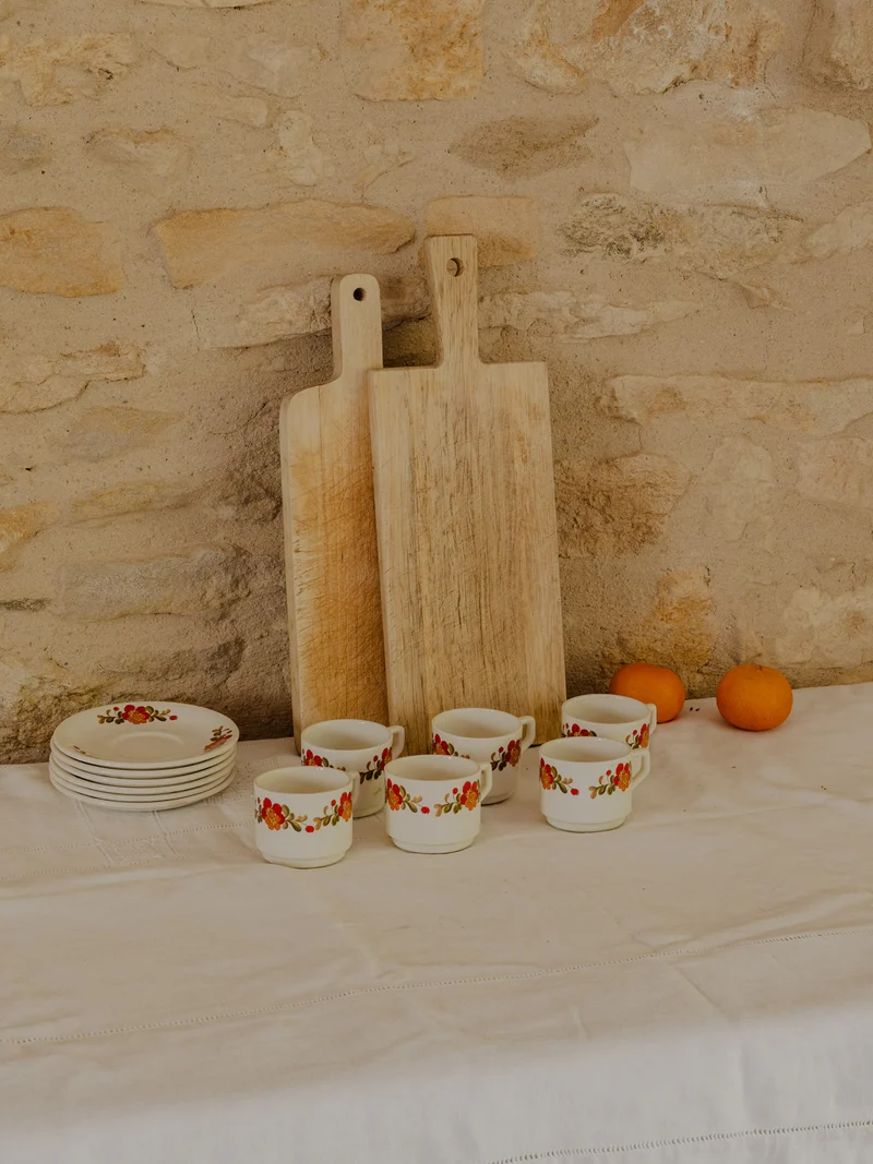 Léandre, le lot de 6 tasses vintage en faïence N°207