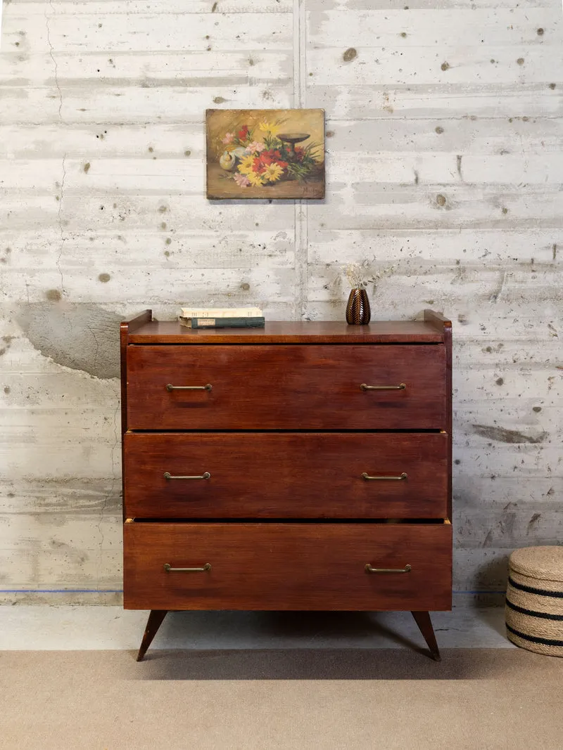 Olga, la commode en bois foncé N°663