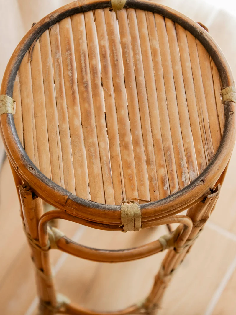 Ariel, le porte-plante en bois clair et rotin N°514