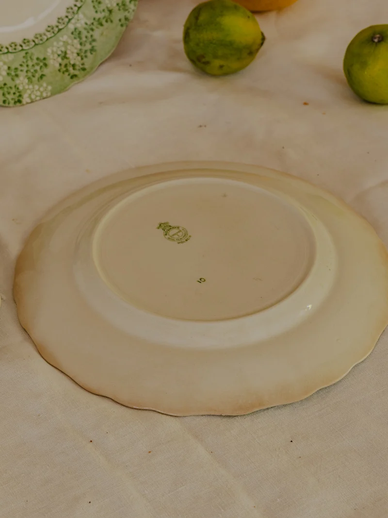 Antoinette, le lot de 4 assiettes à dessert en faïence N°299