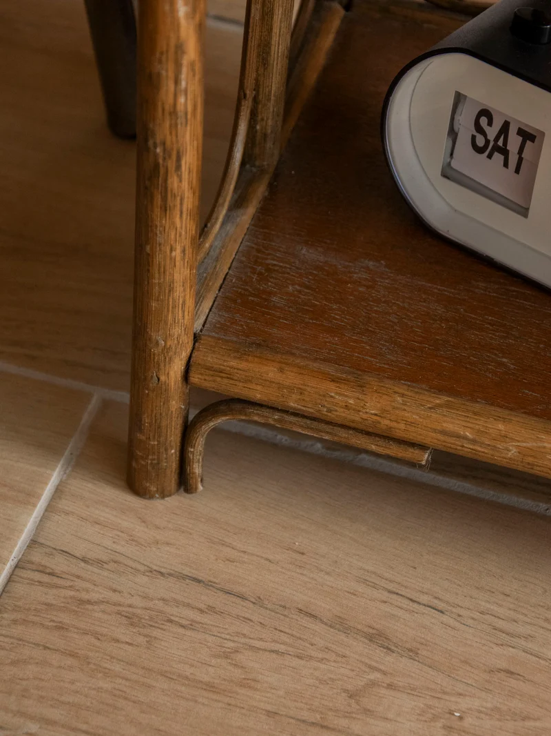 Gaëlle, l'étagère à 3 étages en bois et rotin N°905