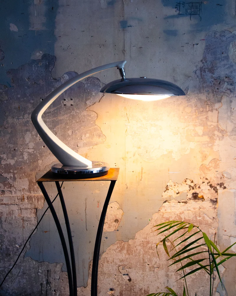 Julia, la lampe Fase des années soixante N°899