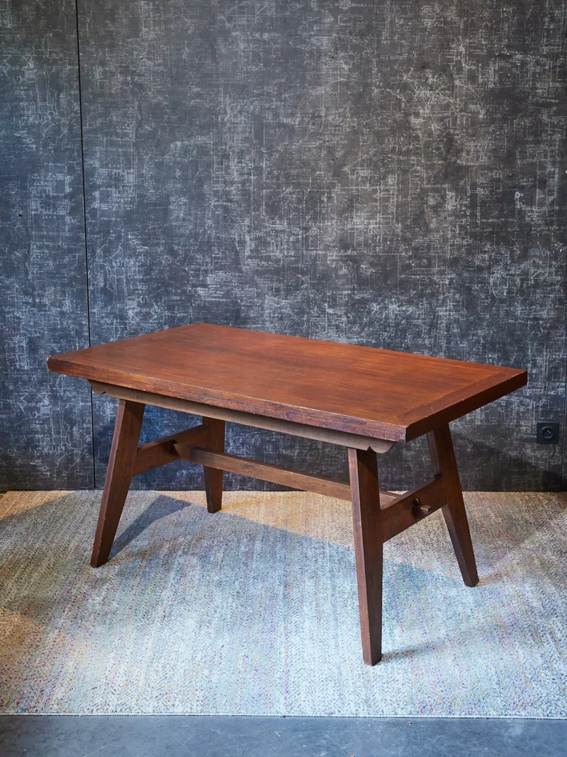 Romy, la table à manger en bois N°1399