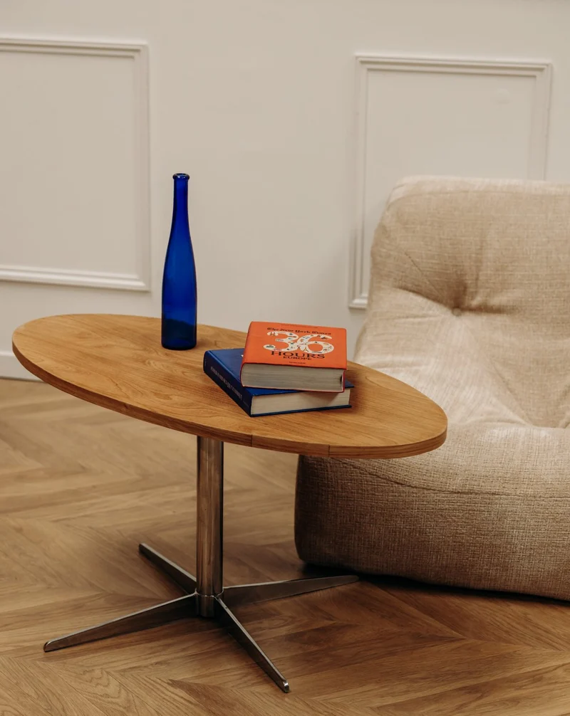 Edmond, le vase bleu Klein N°170
