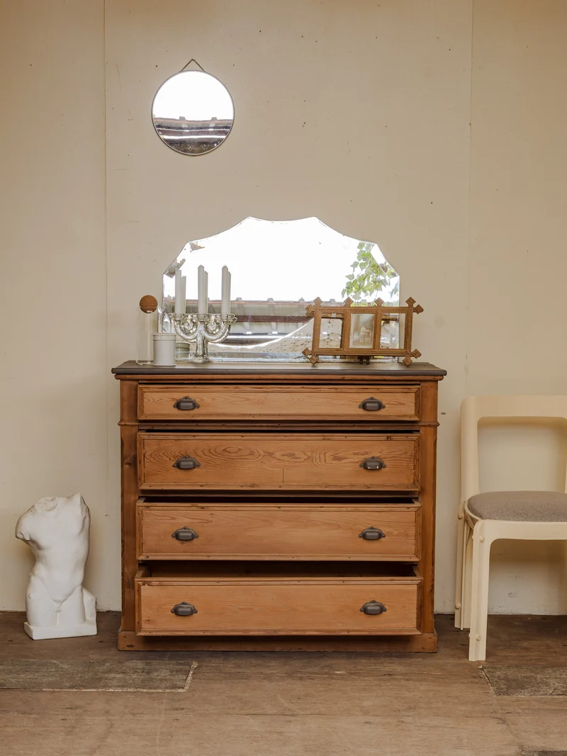Garance, la commode en bois N°641