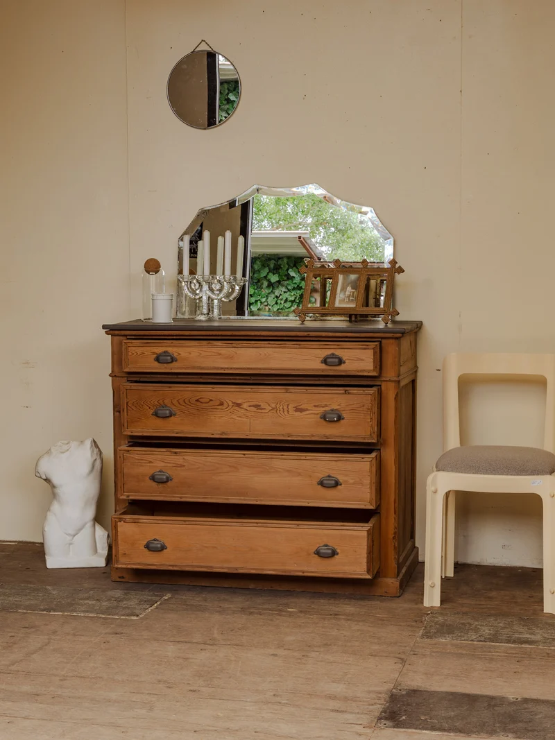 Garance, la commode en bois N°641
