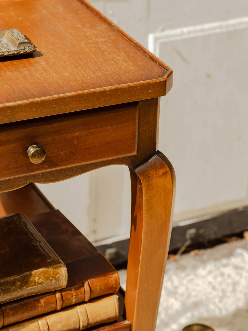 Francine, la sellette en bois N°960