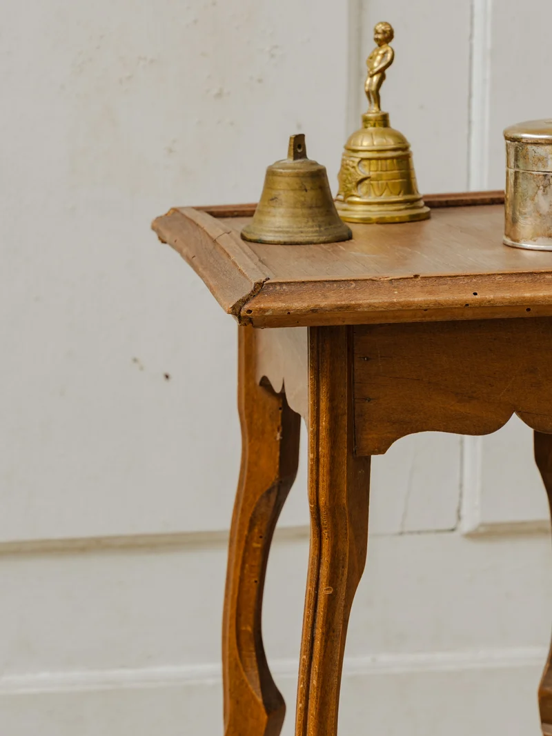 Francine, la sellette en bois N°961