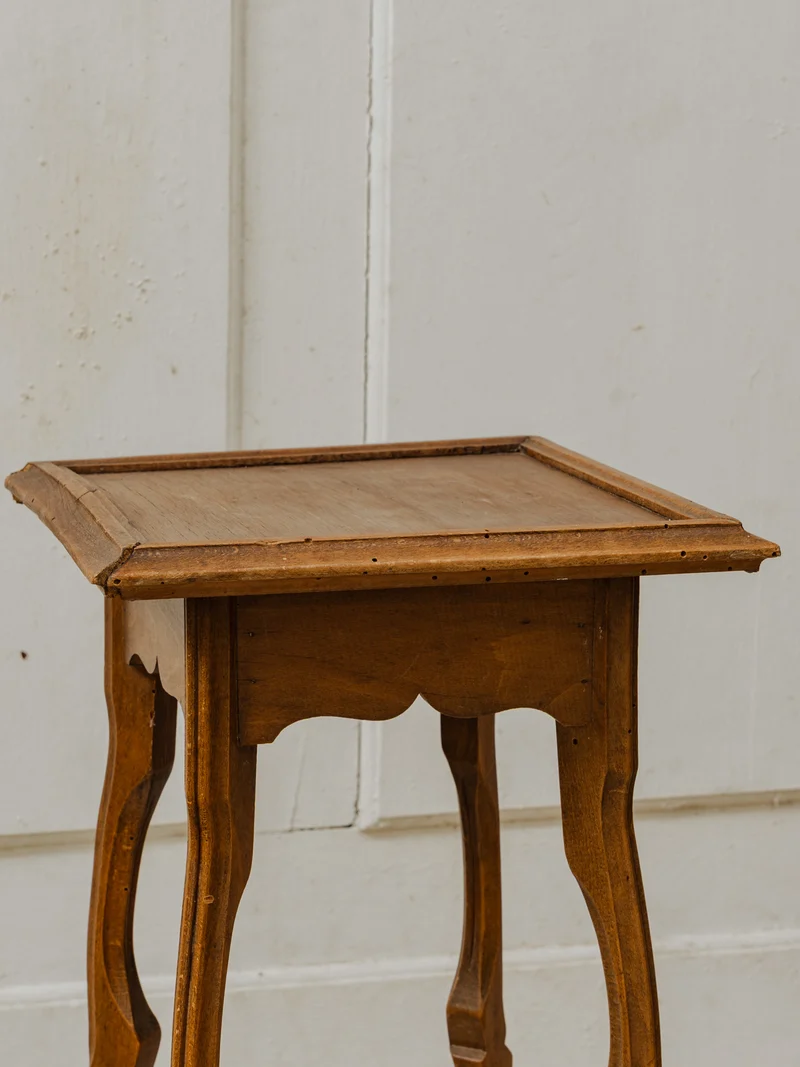 Francine, la sellette en bois N°961