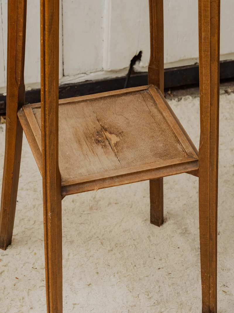 Francine, la sellette en bois N°961