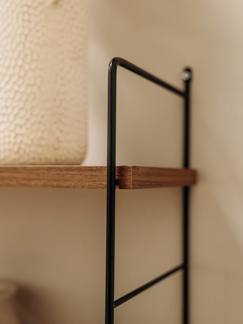 Isabelle, l'étagère scandinave en bois et métal N°290