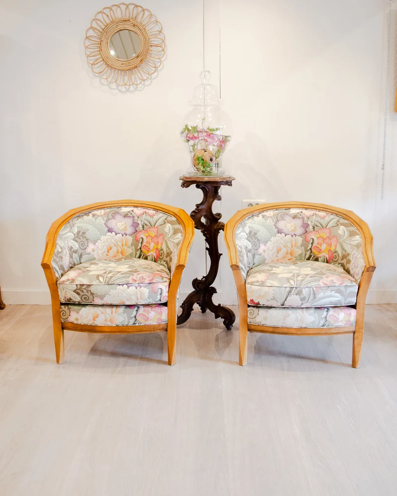 Ernest, la paire de fauteuils Rosello N°955