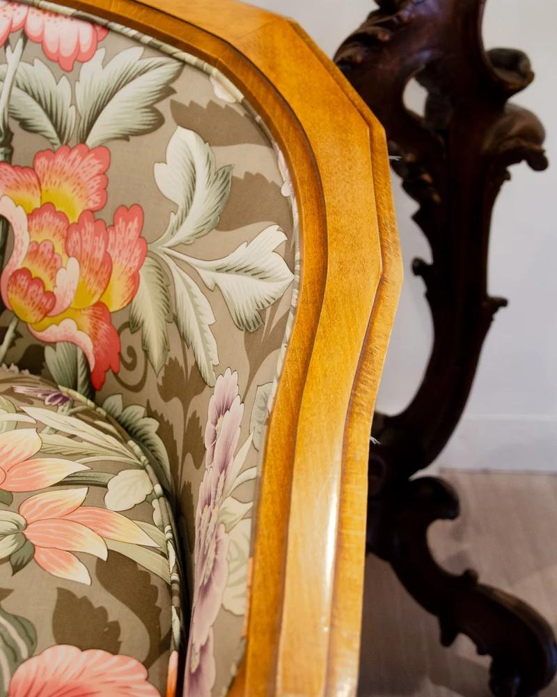 Ernest, la paire de fauteuils Rosello N°955