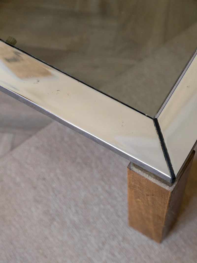 Donna, la table basse en métal et en verre N°1016