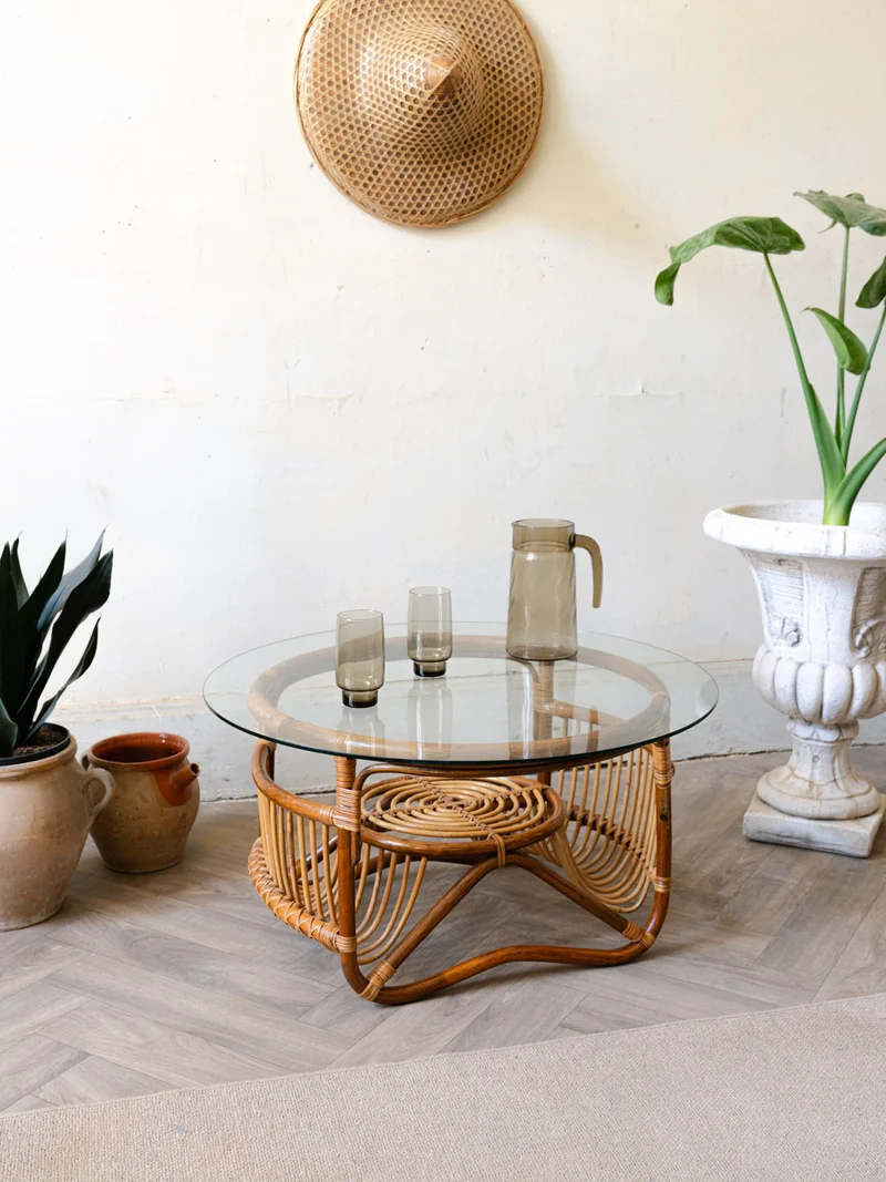 Léonie, la table basse ronde en verre et rotin N°983
