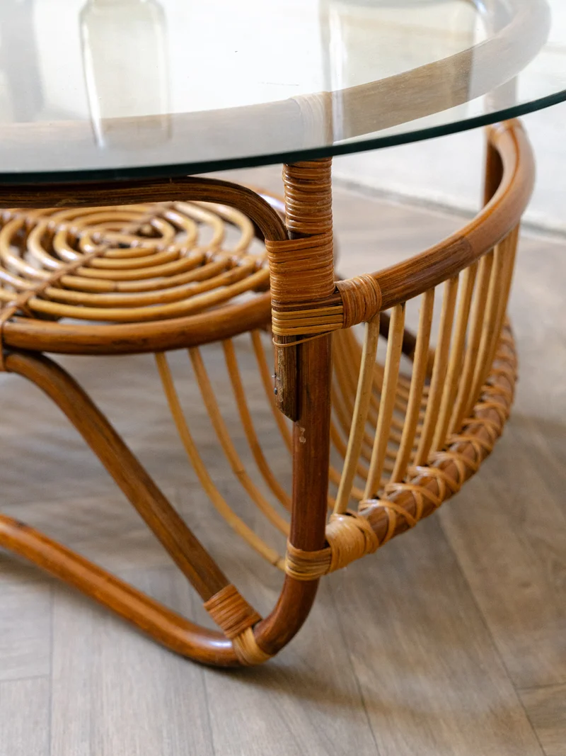 Léonie, la table basse ronde en verre et rotin N°983