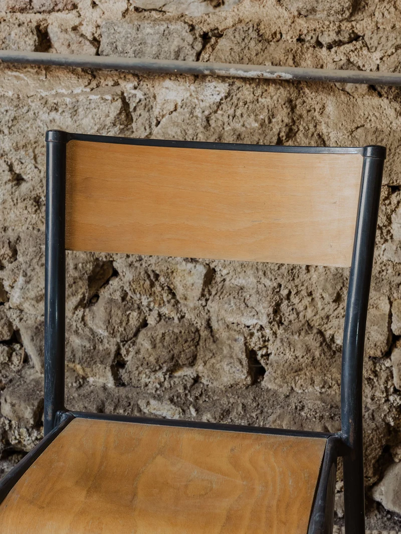 Claude, la paire de chaises en bois et métal N°1246