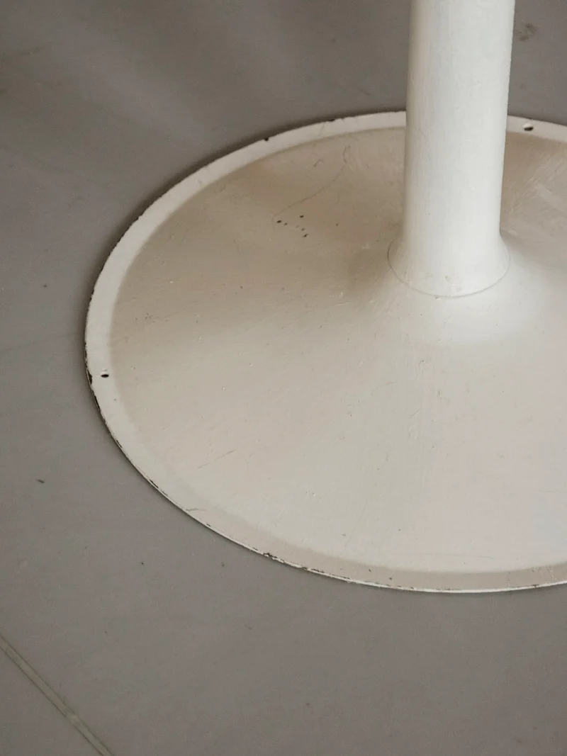 Donna, la table basse tulipe blanche N°969