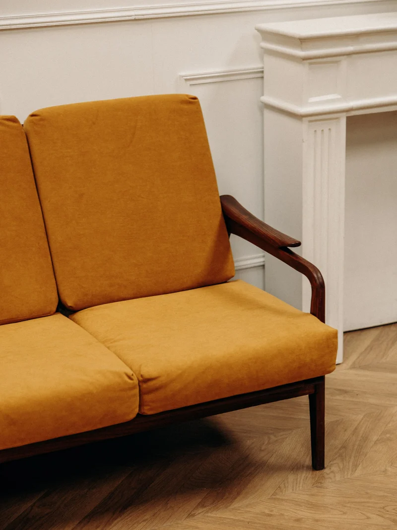 Clara, la banquette jaune moutarde day bed N°141