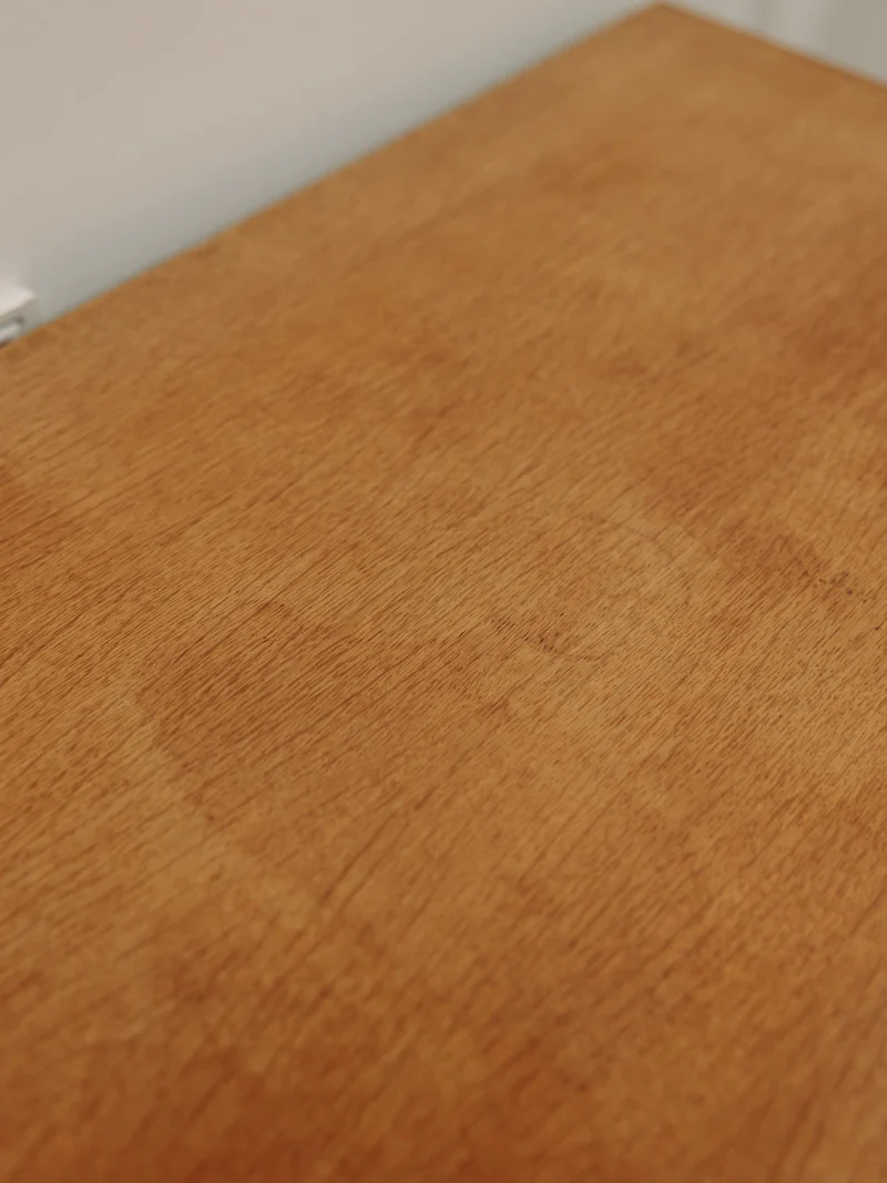 Olga, la commode au placage en bois N°465