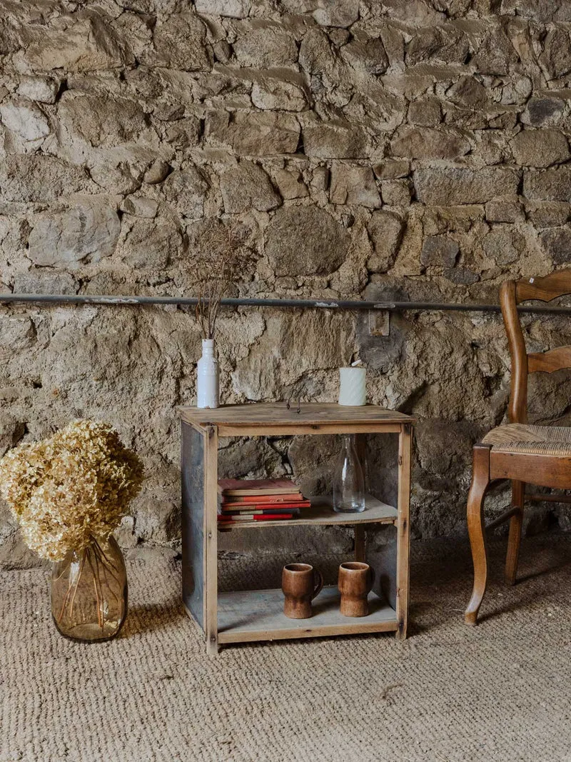 Guy, le petit garde-manger en bois N°37