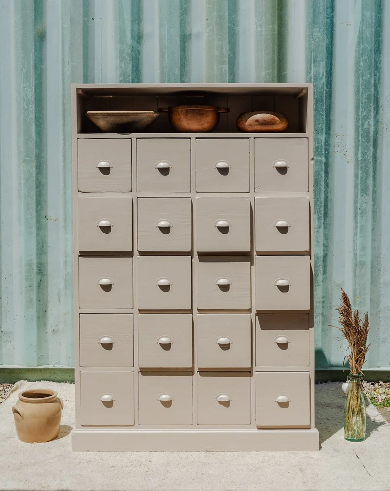 Fernand, le meuble de métier à 20 casiers en bois N°351