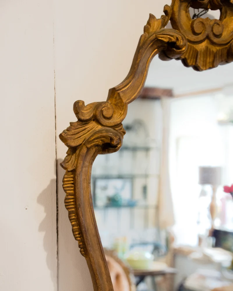 Georges, le miroir en bois sculpté N°1202