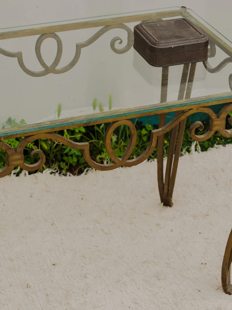Francine, la table d'appoint en verre et fer N°975