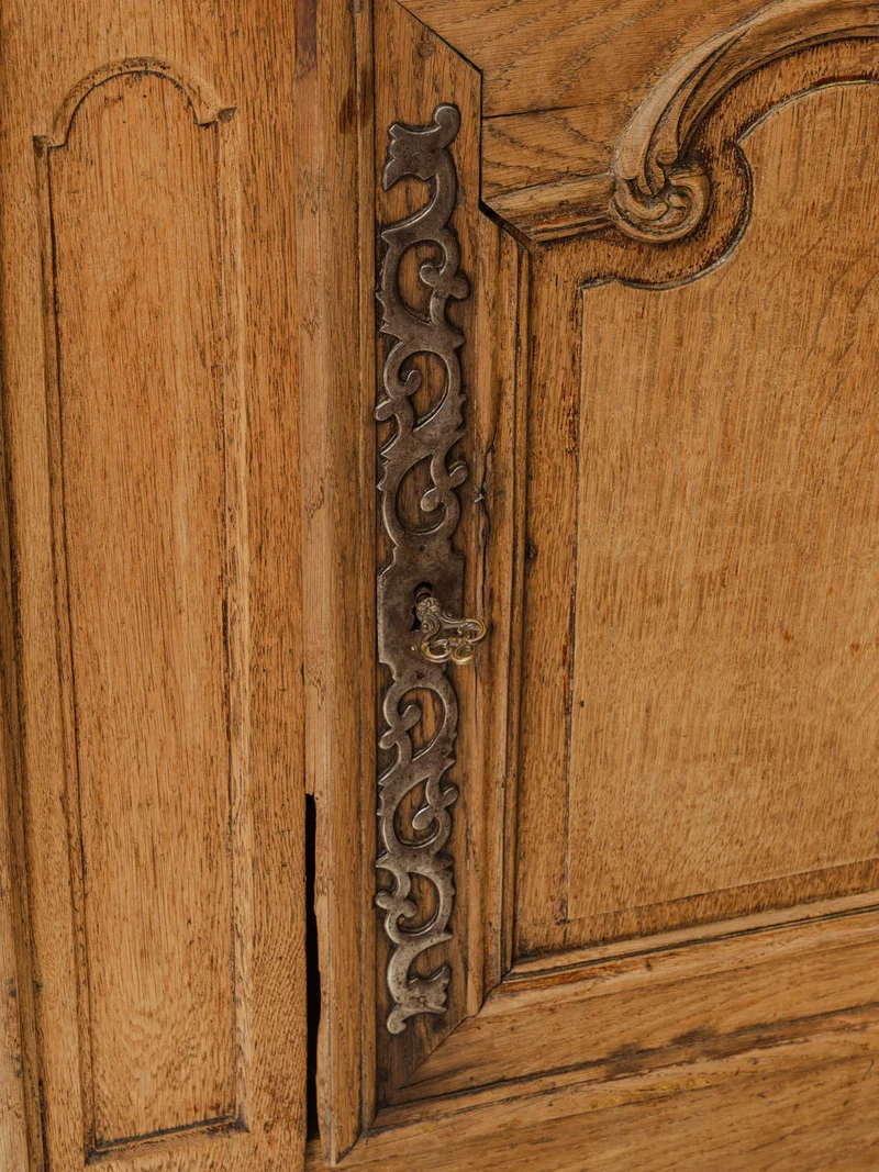 Gilbert, le grand buffet en bois N°1543