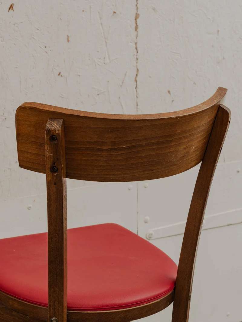 Alma, le lot de 4 chaises en simili cuir rouge N°1605