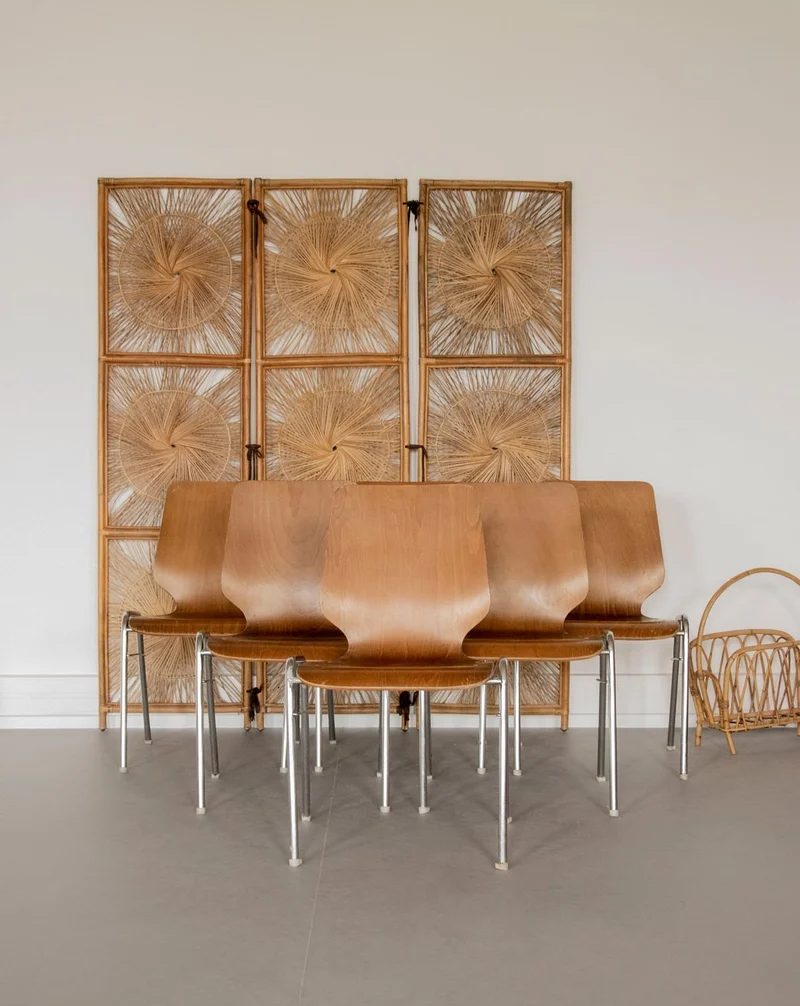 Alma, le lot de 6 chaises en bois ancien N°1543