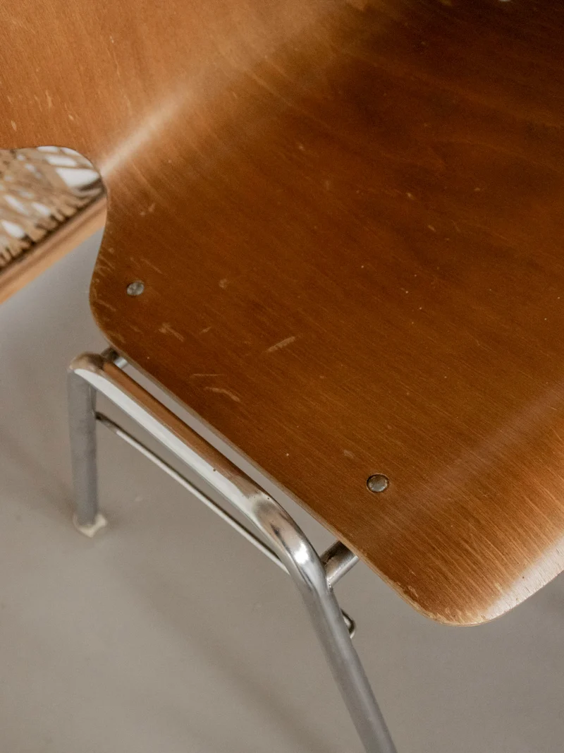 Alma, le lot de 6 chaises en bois ancien N°1543