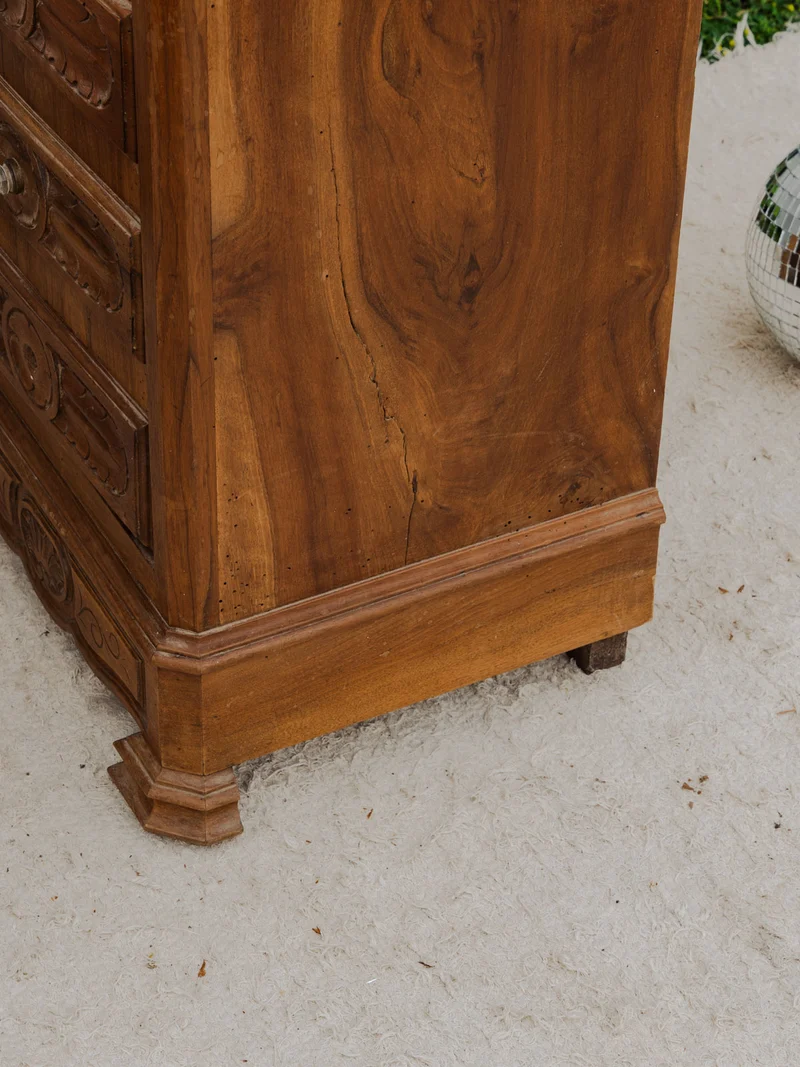 Gilbert, le petit buffet en bois et marbre N°1585