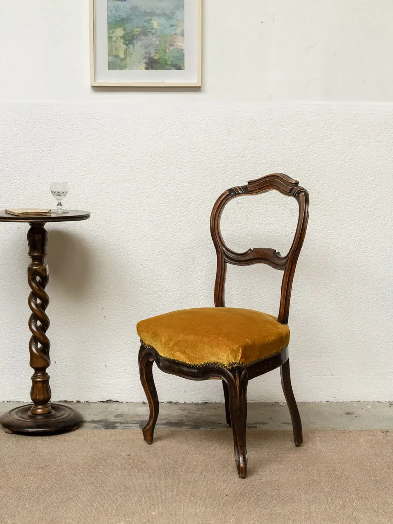 Claude, la chaise en bois et velours N°1306