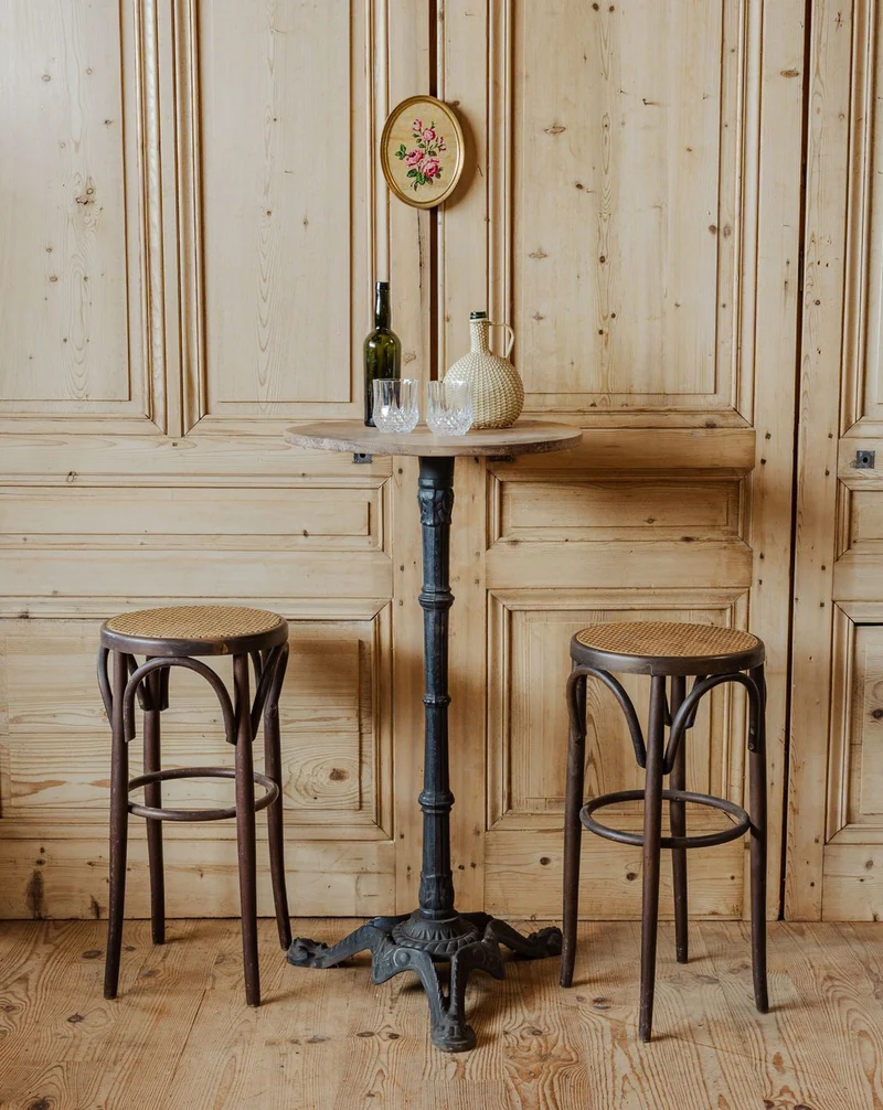 Denise, la table à manger bistro en bois N°1172