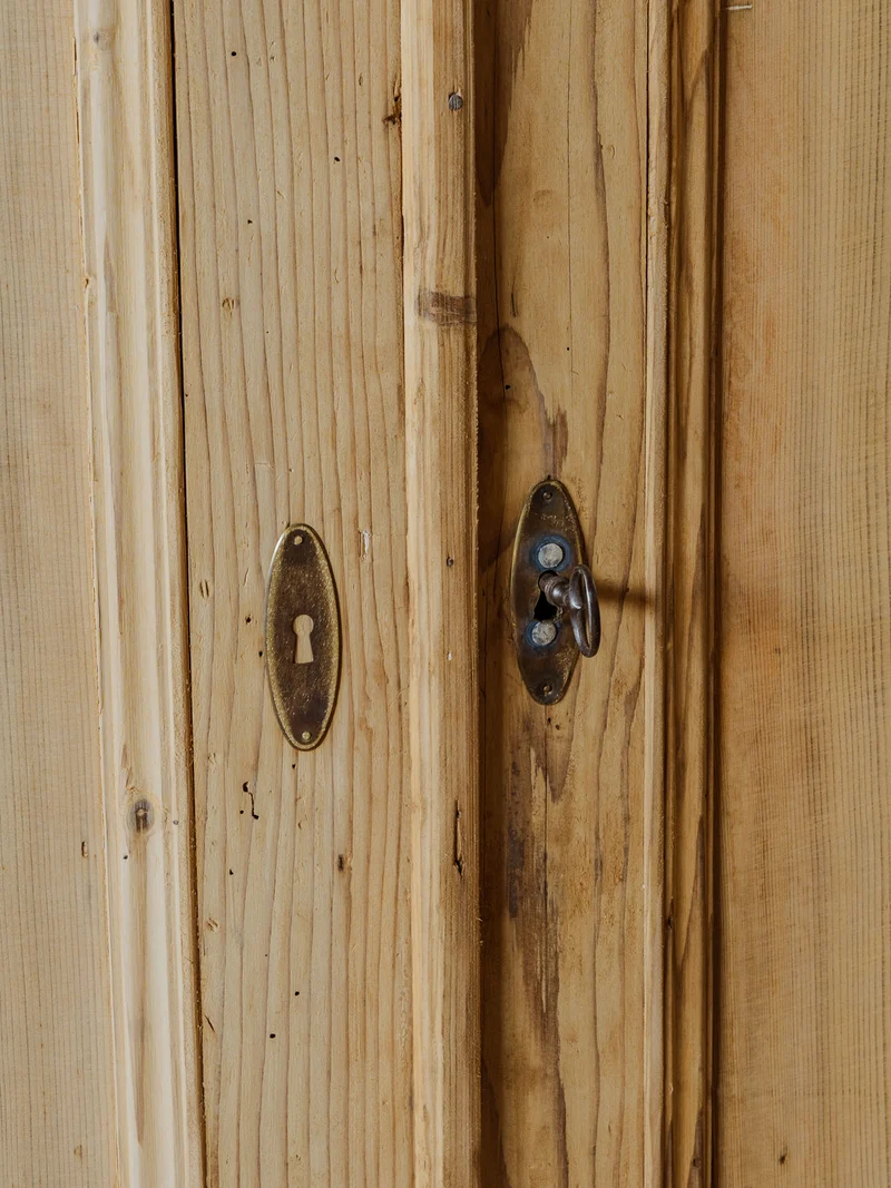 Blandine, l'armoire en bois N°439