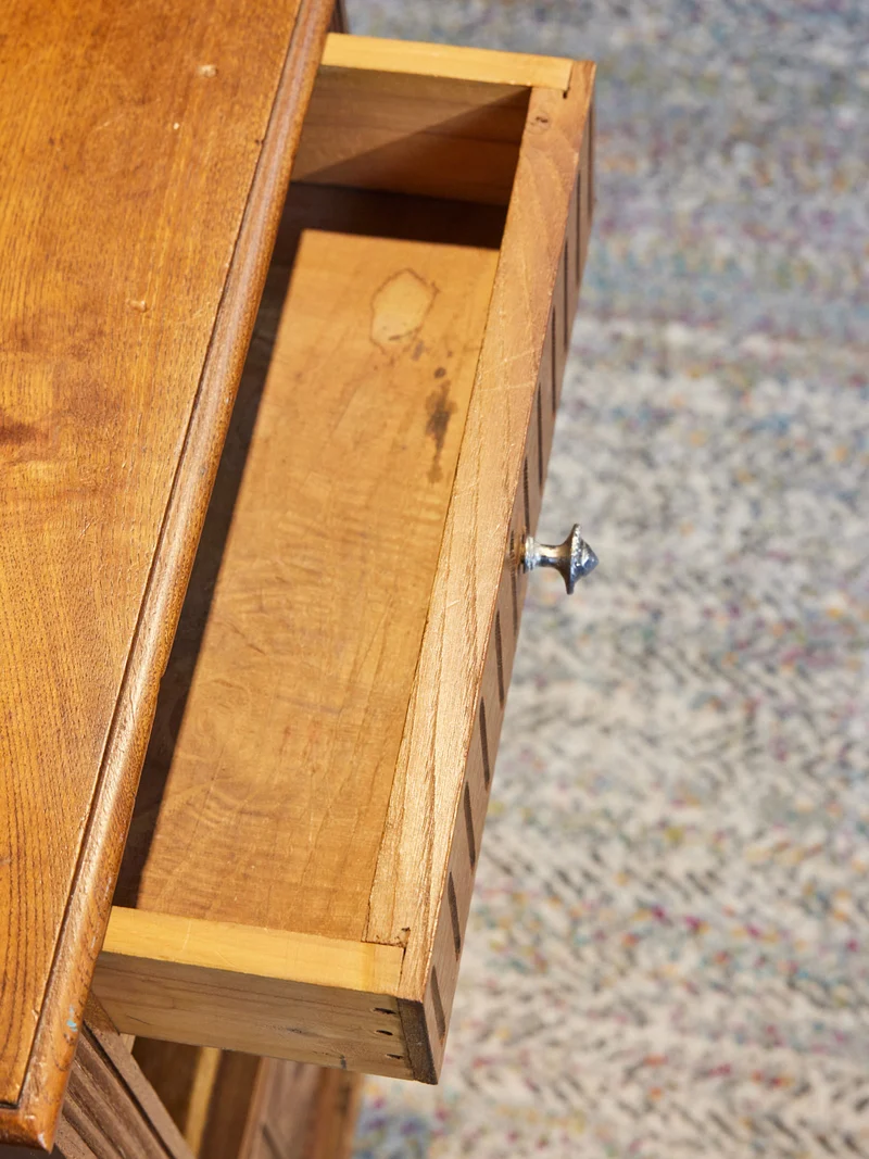 Odile, la table de chevet Art déco en bois N°1367