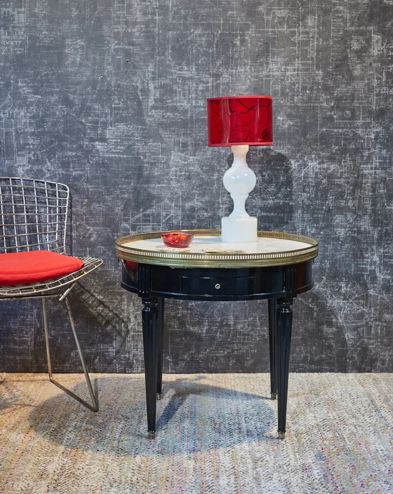 Billie, la table de jeux en marbre N°9