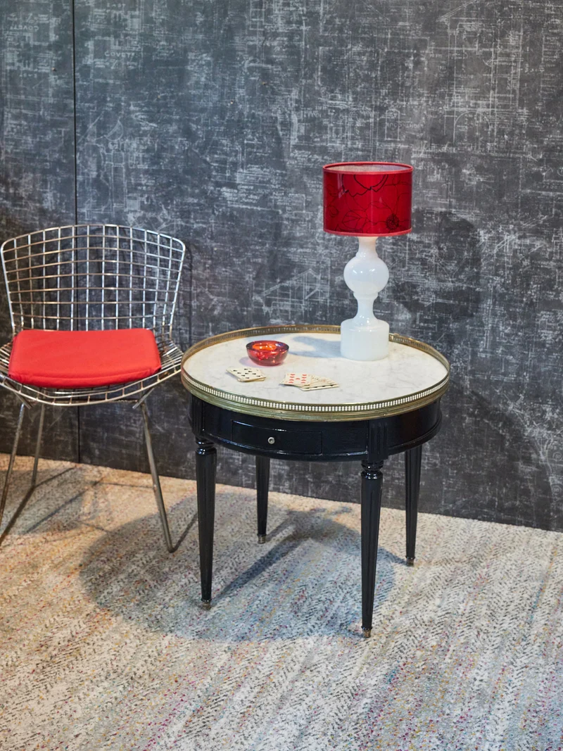 Billie, la table de jeux en marbre N°9