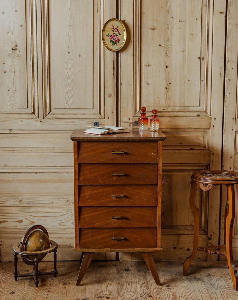 Valery, le chiffonnier en bois N°94