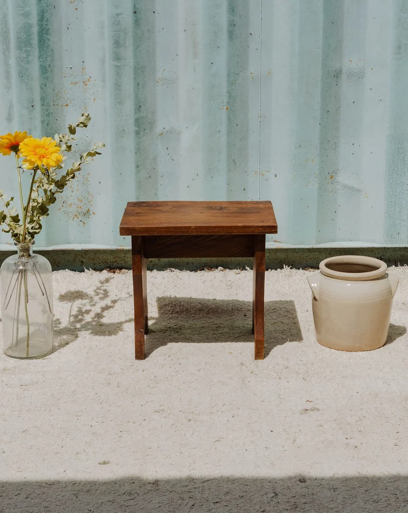Regis, le tabouret en bois N°1351