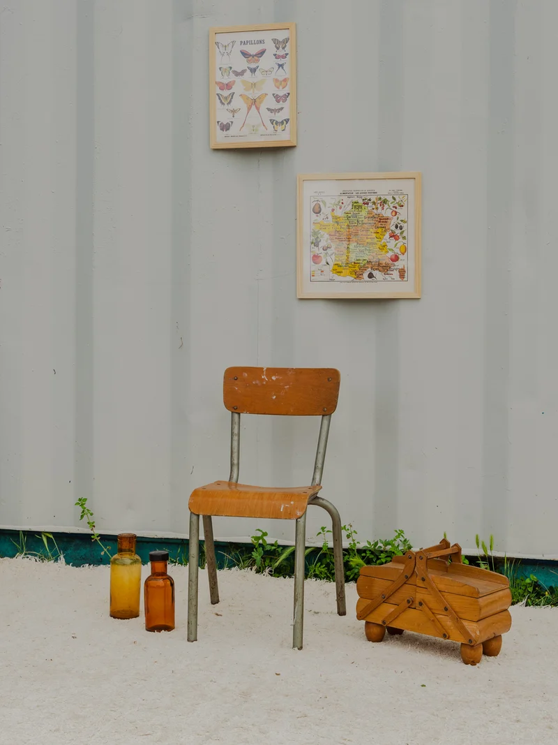 Ernestine, la chaise pour enfant d'école en bois N°1278