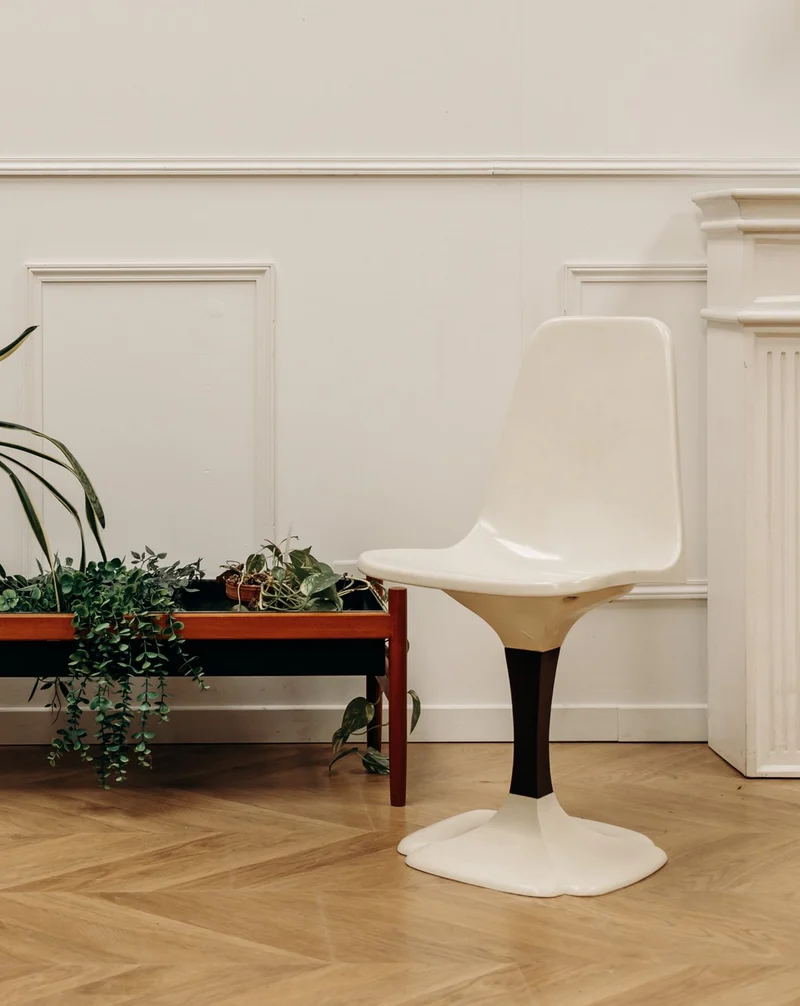 Alma, la chaise tulipe seventies N°1569