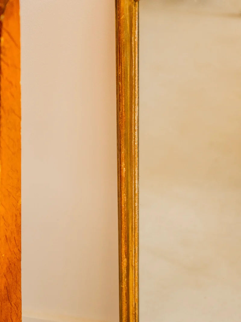 Georges, le miroir au cadre doré N°1211